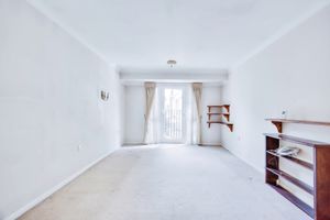 Lounge- click for photo gallery